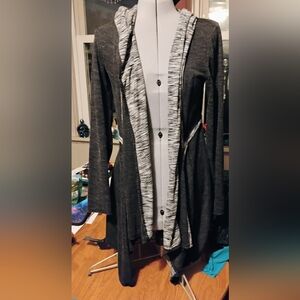 Women's Gray Hooded Sweater